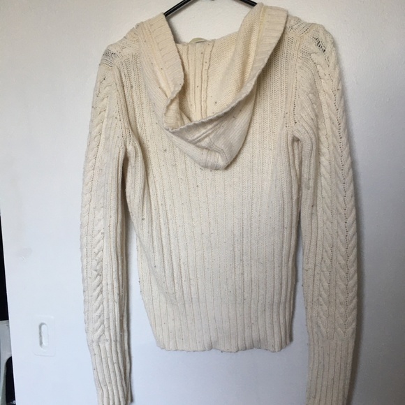 Jacob Sweater - Picture 3 of 4